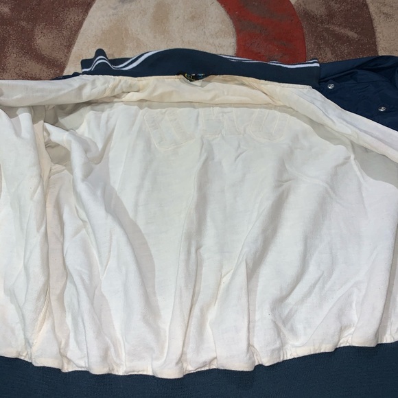 Men’s vintage Champion UND jacket - Picture 3 of 8